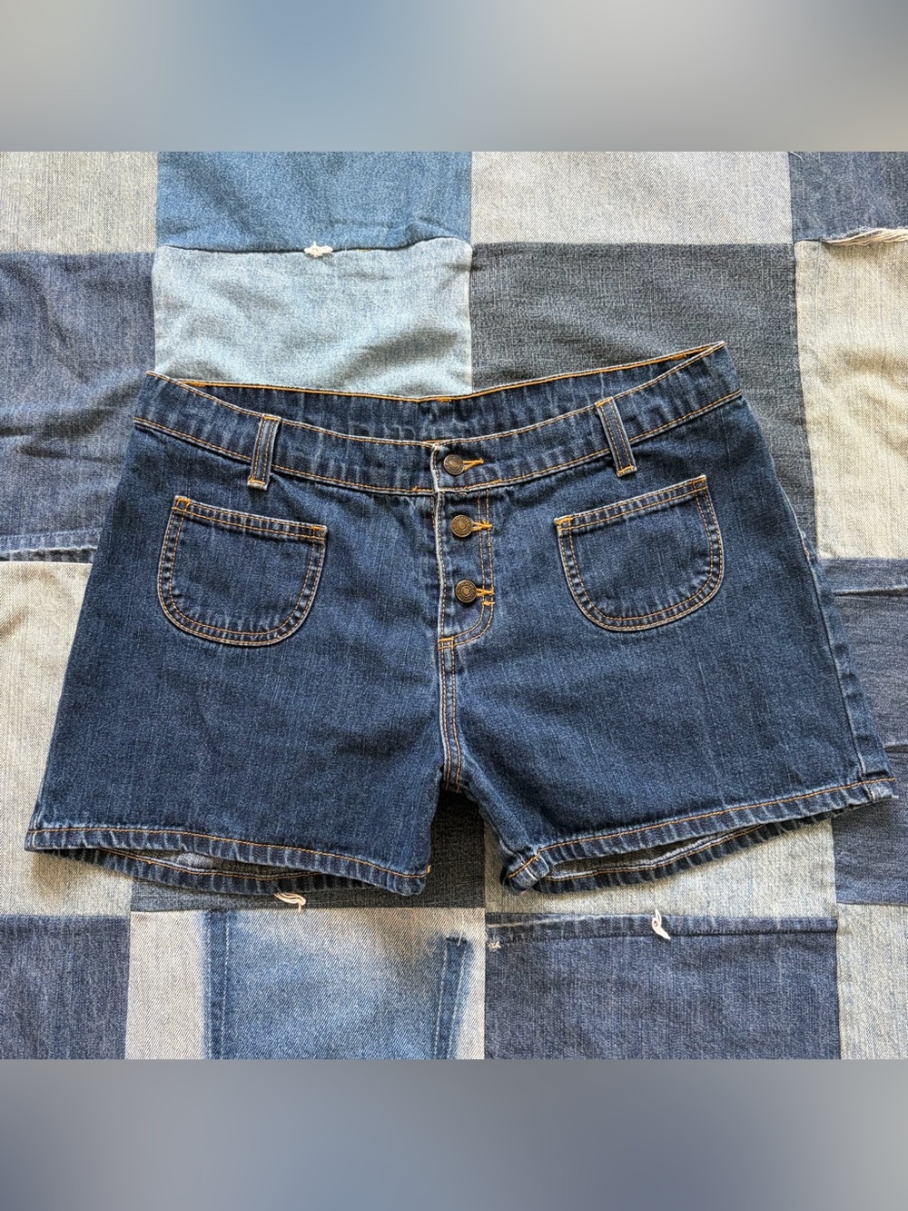 vtg y2k jordache mini denim shorts mid rise button fly 100% cotton jean